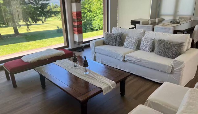 Category House Arelauquen Golf