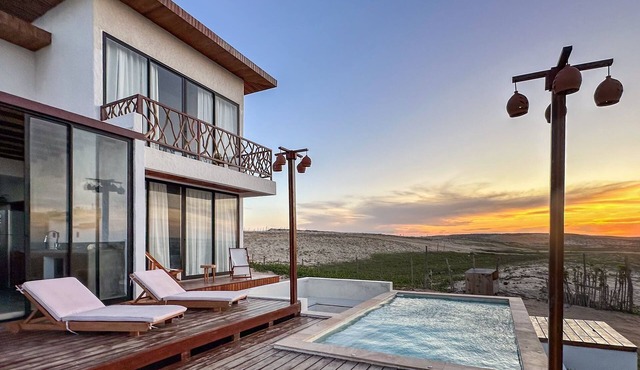 Cea072 - Beautiful sea front villa in Camocim
