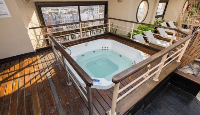 Central Buenos Aires Stay w/Pool | Pet-Friendly Unit | Near Avenida Córdoba