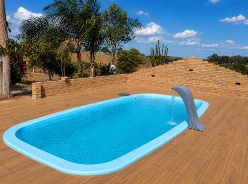 Chácara Aconchegante com Piscina e Churrasqueira Perto do Ponto Turístico de Bezerros