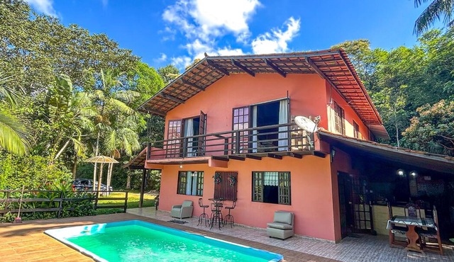 Chácara c piscina e churrasqueira em Rio Claro/RJ