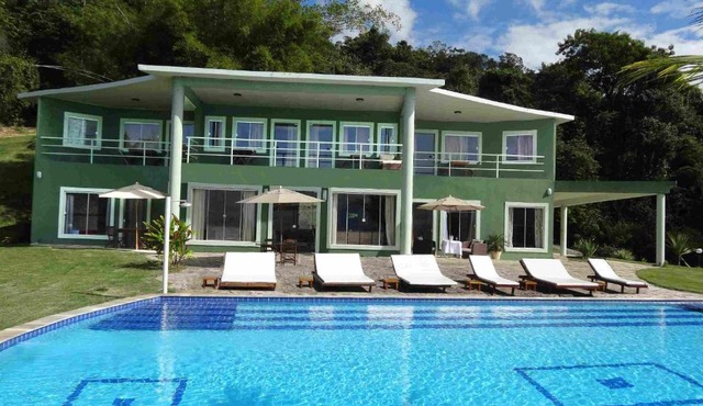 Chácara com piscina em Paraty