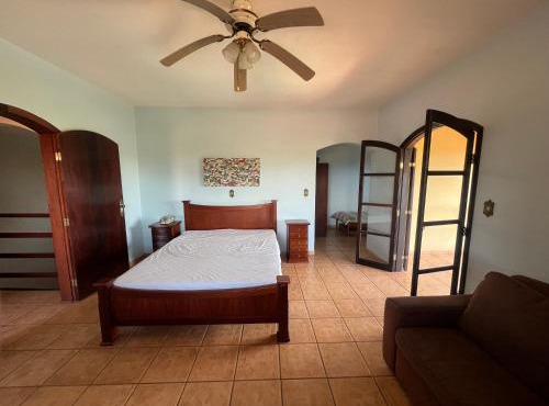 Chácara do Nari - Casa com Piscina em Condomínio Fechado in Bom Jesus dos Perdões