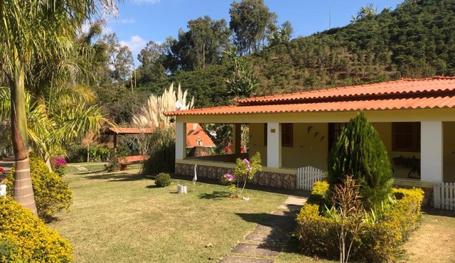 Chácara Sol Pedra Menina