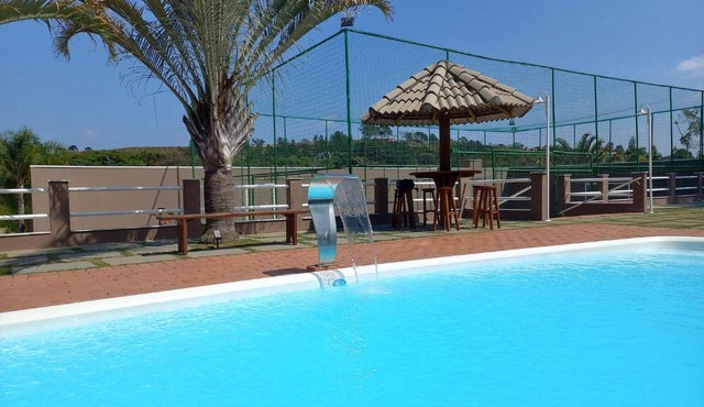 Chacara com piscina e muito lazer em Jarinu SP