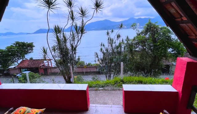 Chalé Aconchegante com Linda Vista em Angra Dos Reis, com Acesso ao Mar