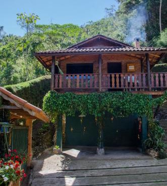 Chalés Lirio dos Vales