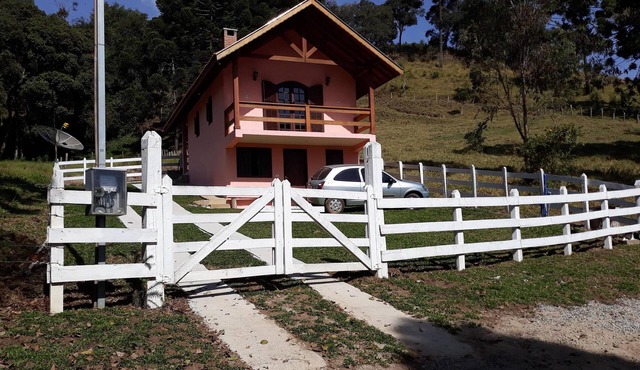 Chalet 9km Gonçalves- Bairro dos Costas