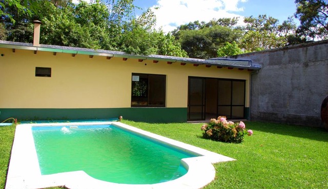 Chalet con Pileta para 6 personas, en Salta