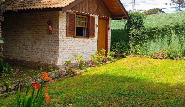Chalet in Monte Verde near the center