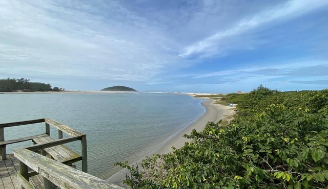 Chalet with balcony and peace 5 mins from the beach