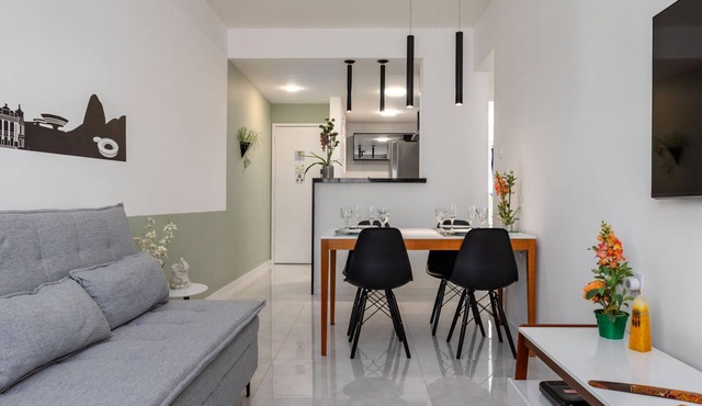 Charm in Botafogo | Well decorated | SCT1202