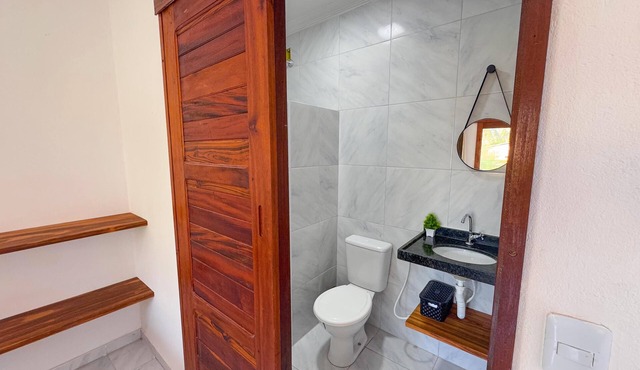 Charming 1-bedroom building in lovely Icaraí with AC, WiFi