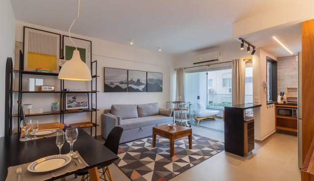 Charming 1 minute from Barra Beach | PP105