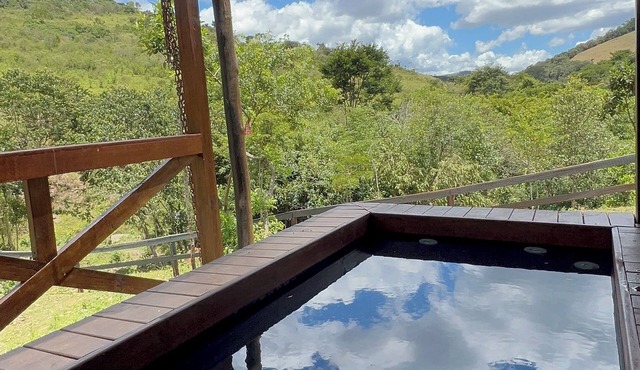 Charming 2-bedroom chalet in delightful Ouro Preto with WiFi, AC