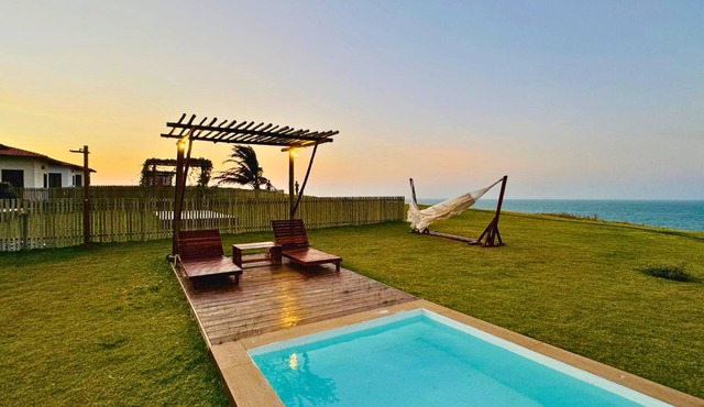 Charming 2-bedroom house with WiFi, AC in Aracati