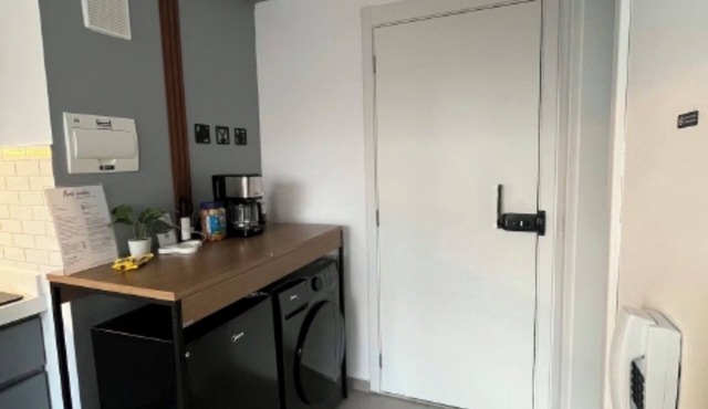 Charming apartment across from the São Paulo metro.