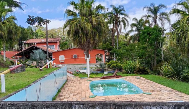 Charming country house to enjoy with the family
