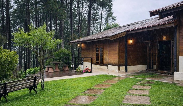Charming house in Campos do Jordão with 4 suites.