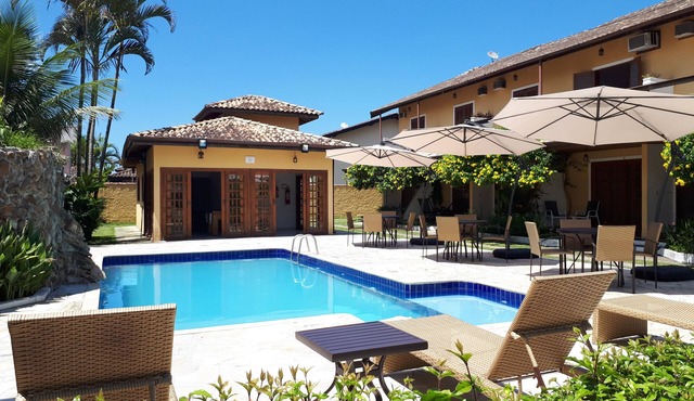 Charming house in a gated community in Juquehy. - 2 suites