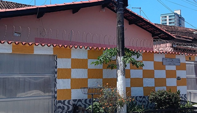 Chess corner, beach, cozy, safe, 2 blocks from the beach, come and see