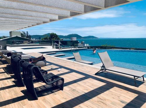 Cobertura com jacuzzi e churrasqueira privada - Praia dos Ingleses