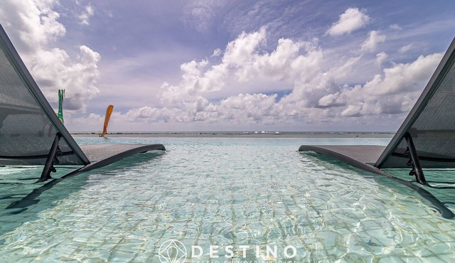 Cobertura Pé na Areia | Vista Deslumbrante | Luxo | Barra Bali | Destino BSM 402