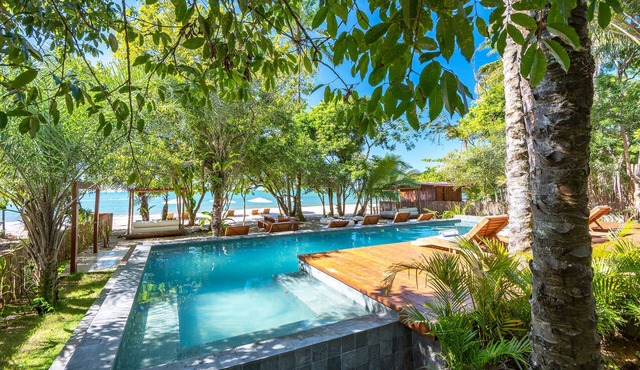 Colibri Beach Villas
