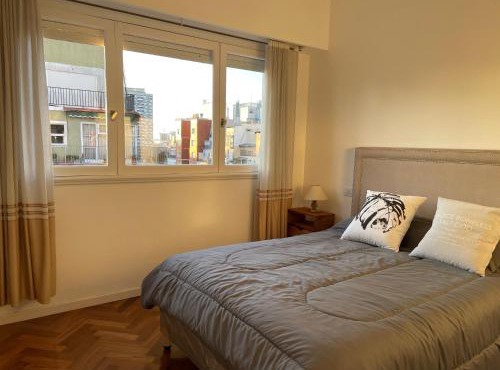Colon La Madrid Impecable a 100 metros Hotel Provincial y Plaza Colon cochera opcional aparte