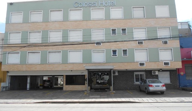 Colossi Hotel
