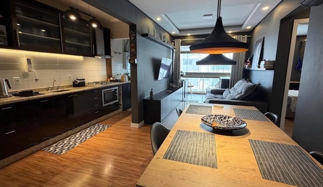 Comfort and Sophistication in the City Center: Fully Equipped Apartment with Garage, 2 Bedrooms, and 2 Bathrooms.