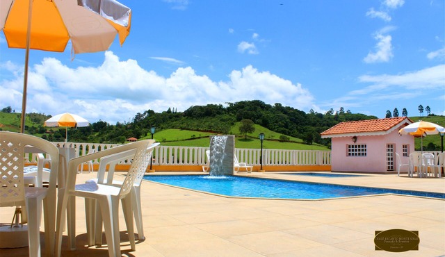 Comfortable and pet-friendly suites in Piracaia