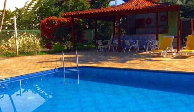 Comfortable Home in Gated Community BBQ Pool and Large Green Area.