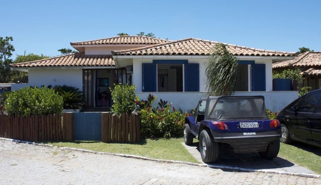 COMFORTABLE LINEAR HOUSE WITH POOL BUZIOS