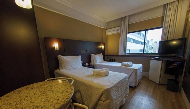 Comfy Executive Stay in São Paulo w/Gym, Business Center + Breakfast Included