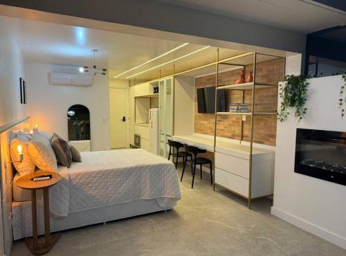 Compacto de luxo- 24 de Outubro