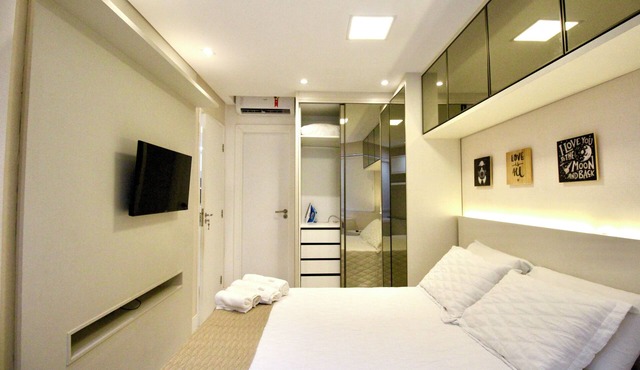 Complete apartment with swimming pool, garage, gym, next to Shopping Salvador.