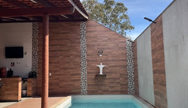 Complete house with pool and gourmet area.