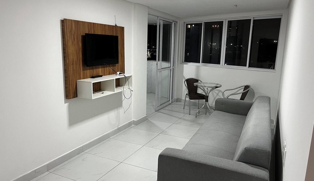 Cond. Vuarnet 4 minutes from the bust of Tamandaré, Tambaú. Well located, with swimming pool.