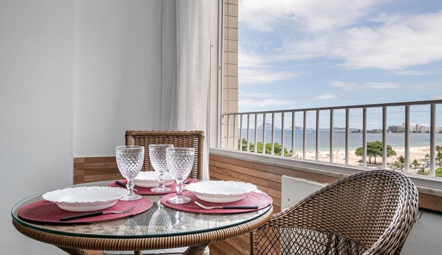 Copacabana: Beach View and Pet Friendly | 5 Guests