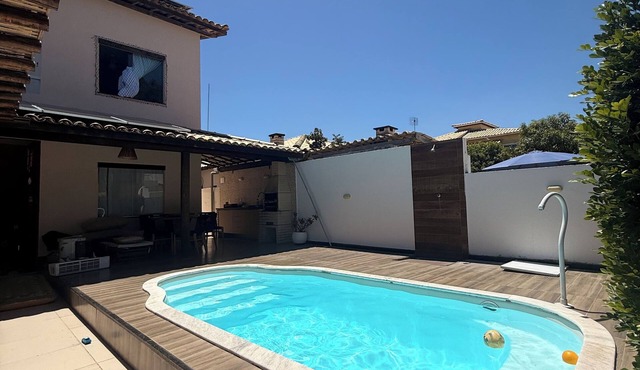 Cozy and fully equipped house with pool, 4 bedrooms, fully air-conditioned.