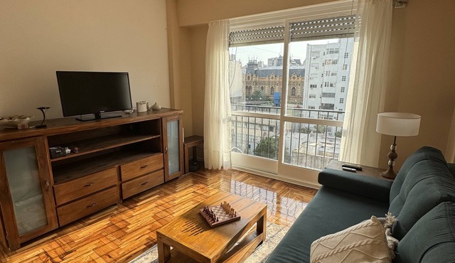 Cozy Apartment: A Bright and Comfortable Retreat