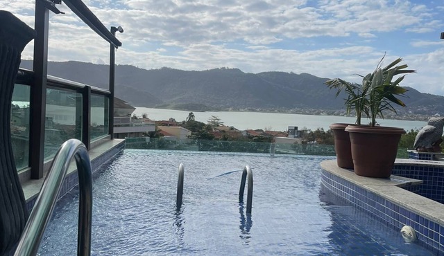 cozy chalet with pool at the viewpoint 200mts from the beach