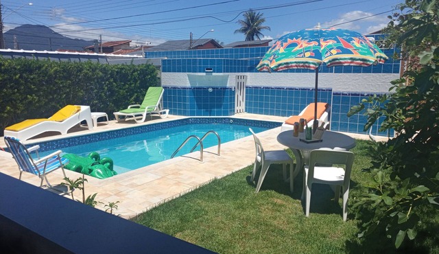 COZY GROUND FLOOR HOUSE 100M FROM THE BEACH.