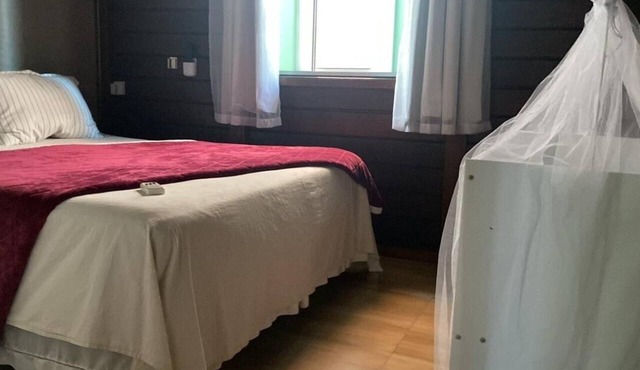 Cozy Refuge for Large Families