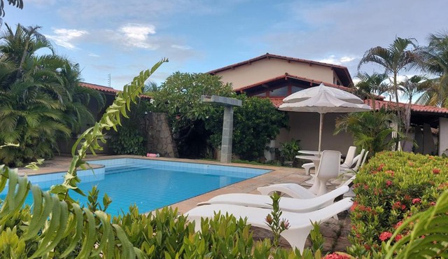 Cumbuco - Casa de praia com piscina e deck