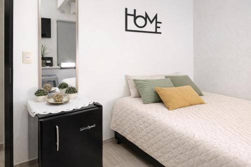 Departamento Moderno, equipado en Vicente Lopez , Ideal River Plate ,Tecnópolis ,100 metros del tren