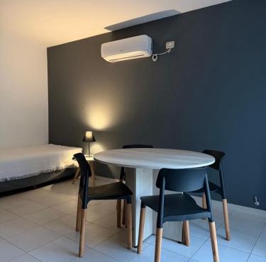 DEPARTAMENTO WITCOMB 2 con ESTACIONAMIENTO