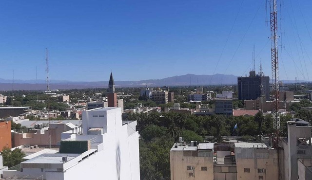 Depto en Pleno Centro Sanjuanino