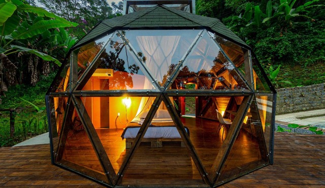Deva Dome - geodesic, Atlantic forest and waterfall